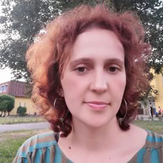 Maja Veljković, profesor srpskog jezika