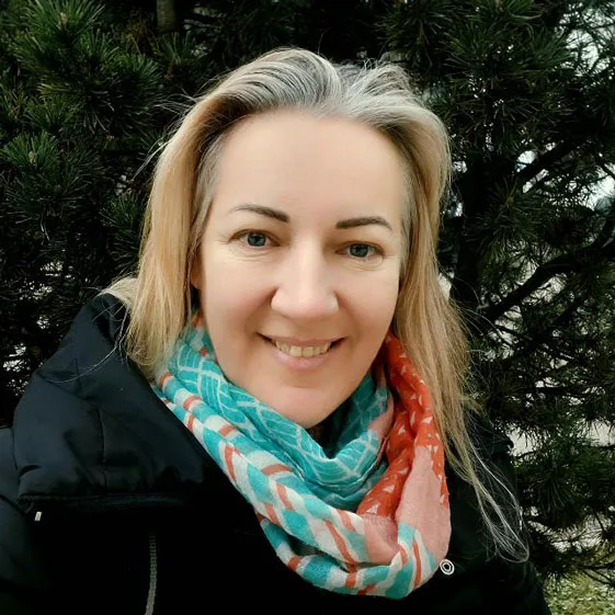 Miroslava Kujović, Vaspitač